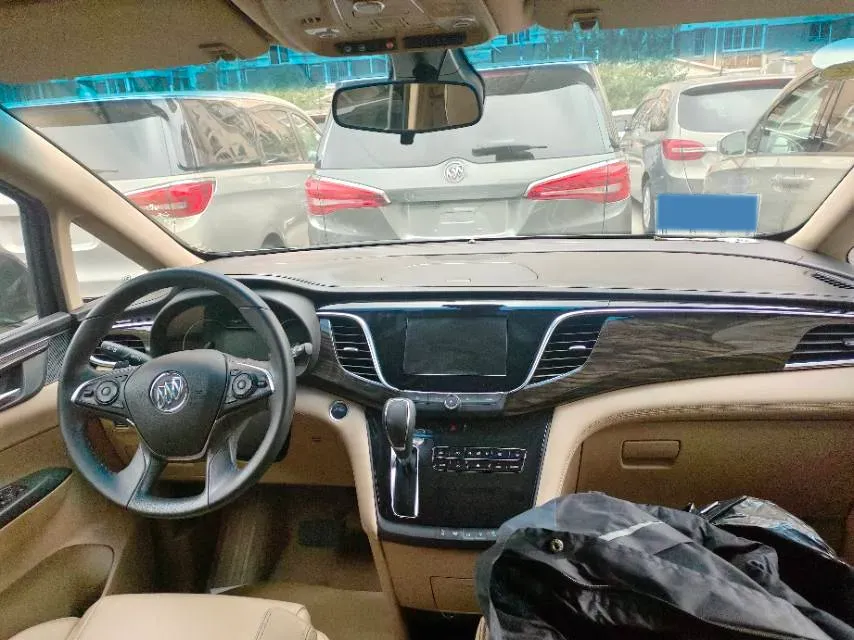 2018 Buick GL8 2.0T 260HP L4 6AT,autocango,china used car exporter,china ev exporter,chinese used car exporter,chinese used ev exporter