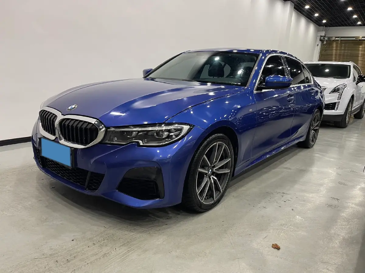 2022 BMW 3 Series 2.0T 156HP L4 8AT