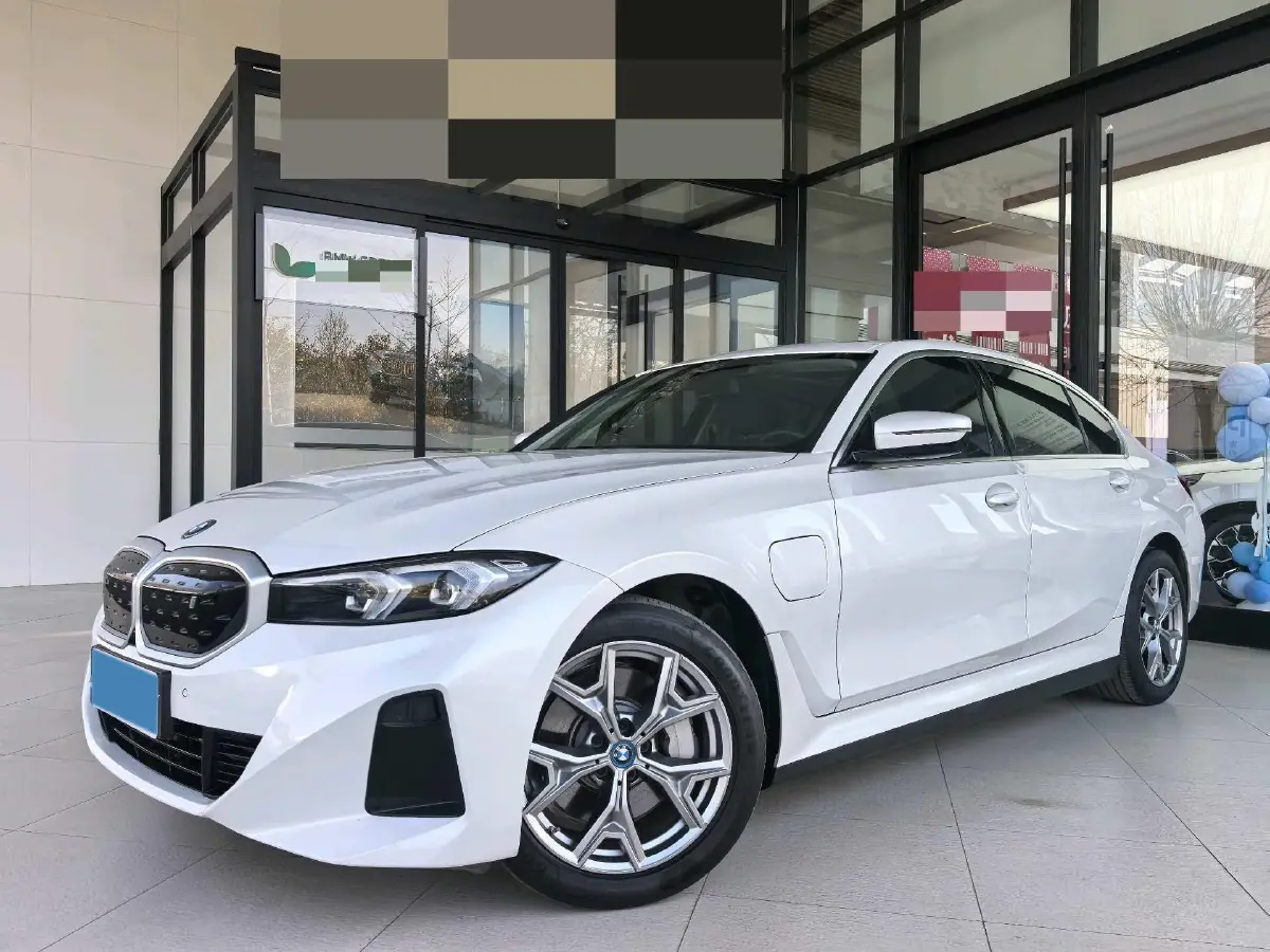 2022 BMW i3 BEV 70KWH