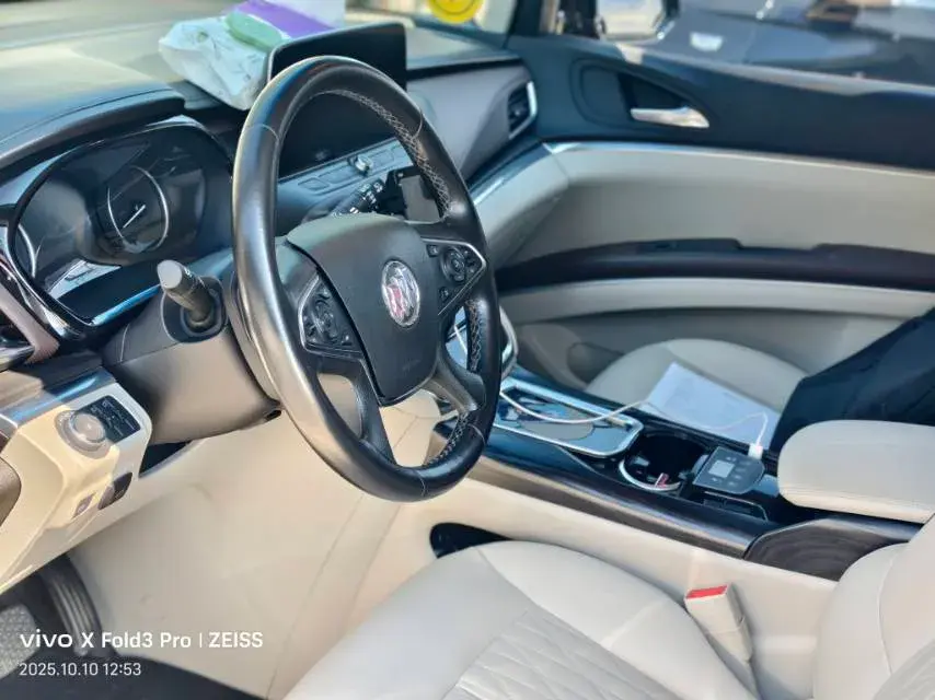 2021 BUICK GL8 thumbnail 4