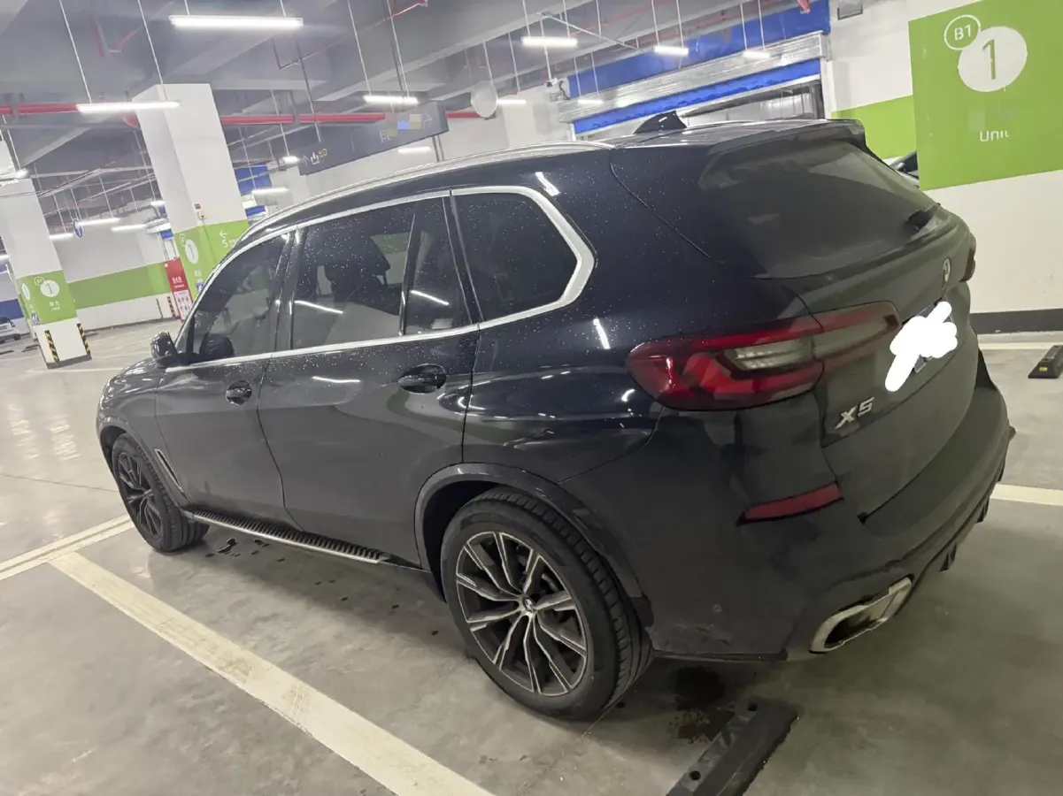 2022 BMW X5 2.0T 245HP L4 8AT,autocango,china used car exporter,china ev exporter,chinese used car exporter,chinese used ev exporter