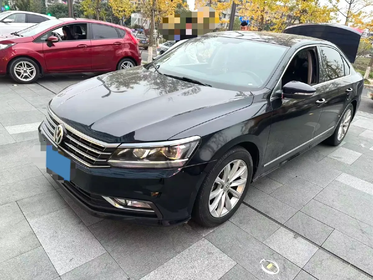 2017 Volkswagen Passat 1.8T 180HP L4 7DCT