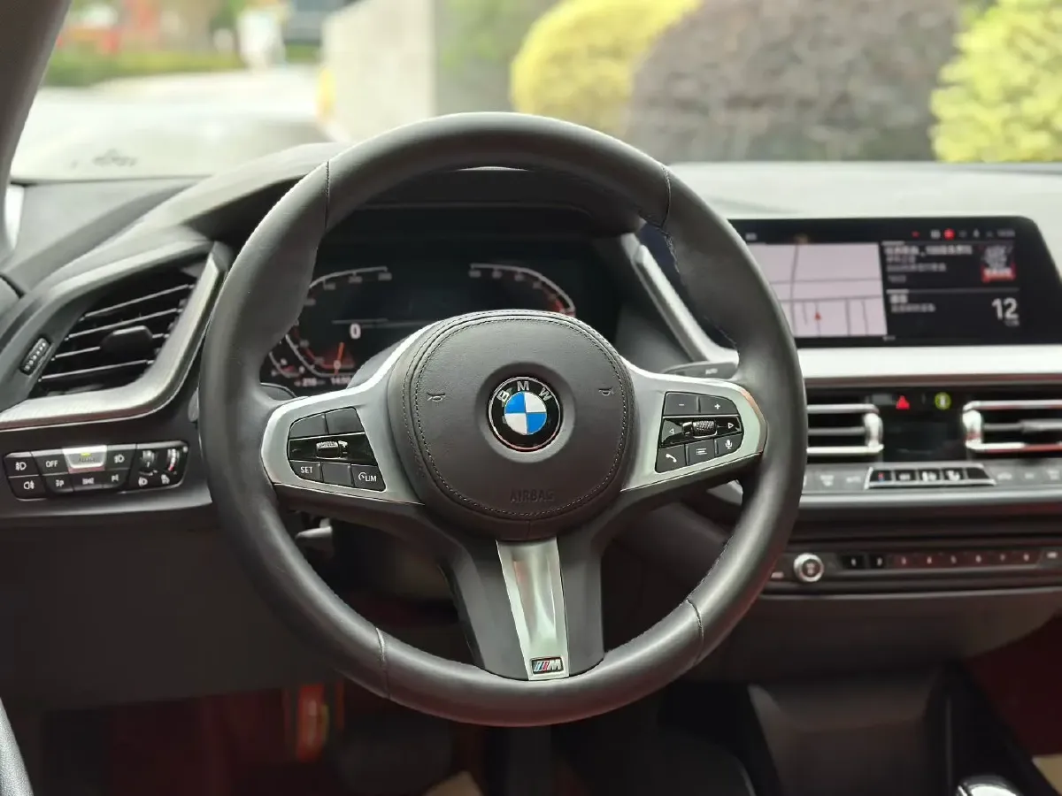 2023 BMW 2 Series 2.0T 178HP L4 7DCT,autocango,china used car exporter,china ev exporter,chinese used car exporter,chinese used ev exporter