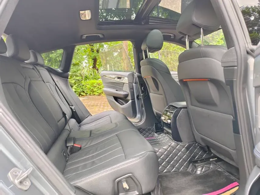 2020 BMW 6 Series GT 2.0T 258HP L4 8AT,autocango,china used car exporter,china ev exporter,chinese used car exporter,chinese used ev exporter