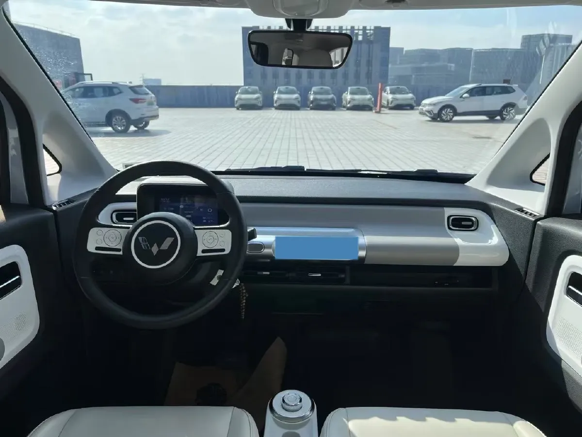 2023 WuLing Air ev BEV 28.4KWH,autocango,china used car exporter,china ev exporter,chinese used car exporter,chinese used ev exporter