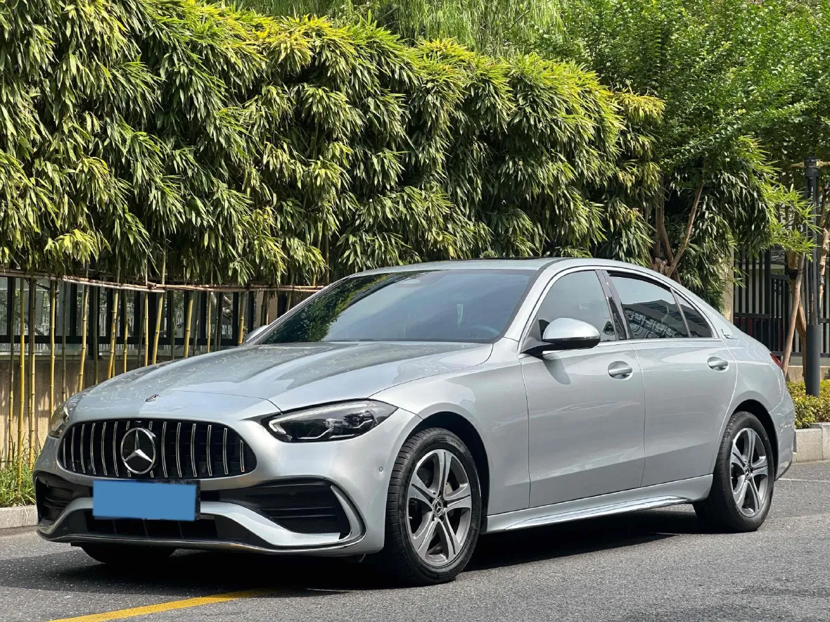 2022 Mercedes-Benz C Class 1.5T 170HP L4 9AT,autocango,china used car exporter,china ev exporter,chinese used car exporter,chinese used ev exporter