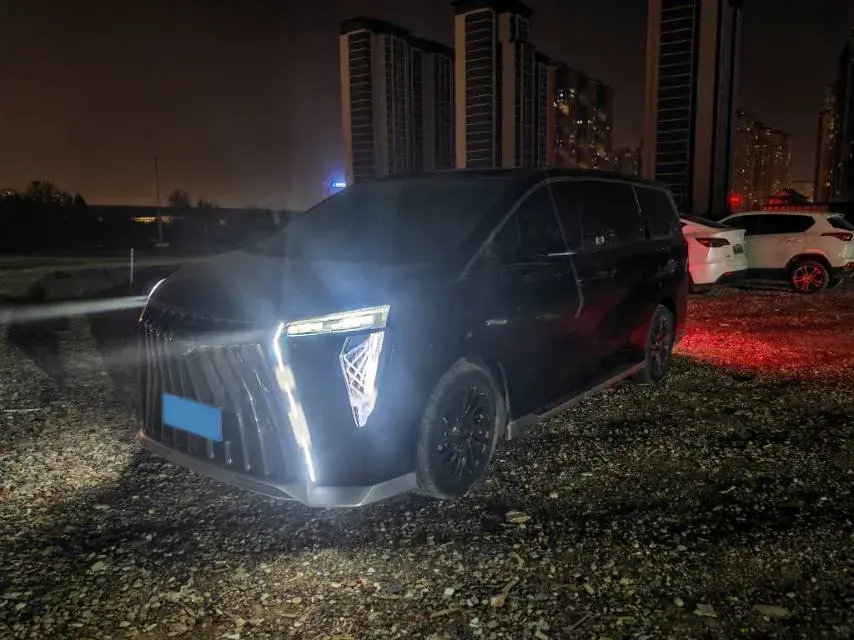 2023 GAC Trumpchi M8 2.0T 252HP L4 8AT