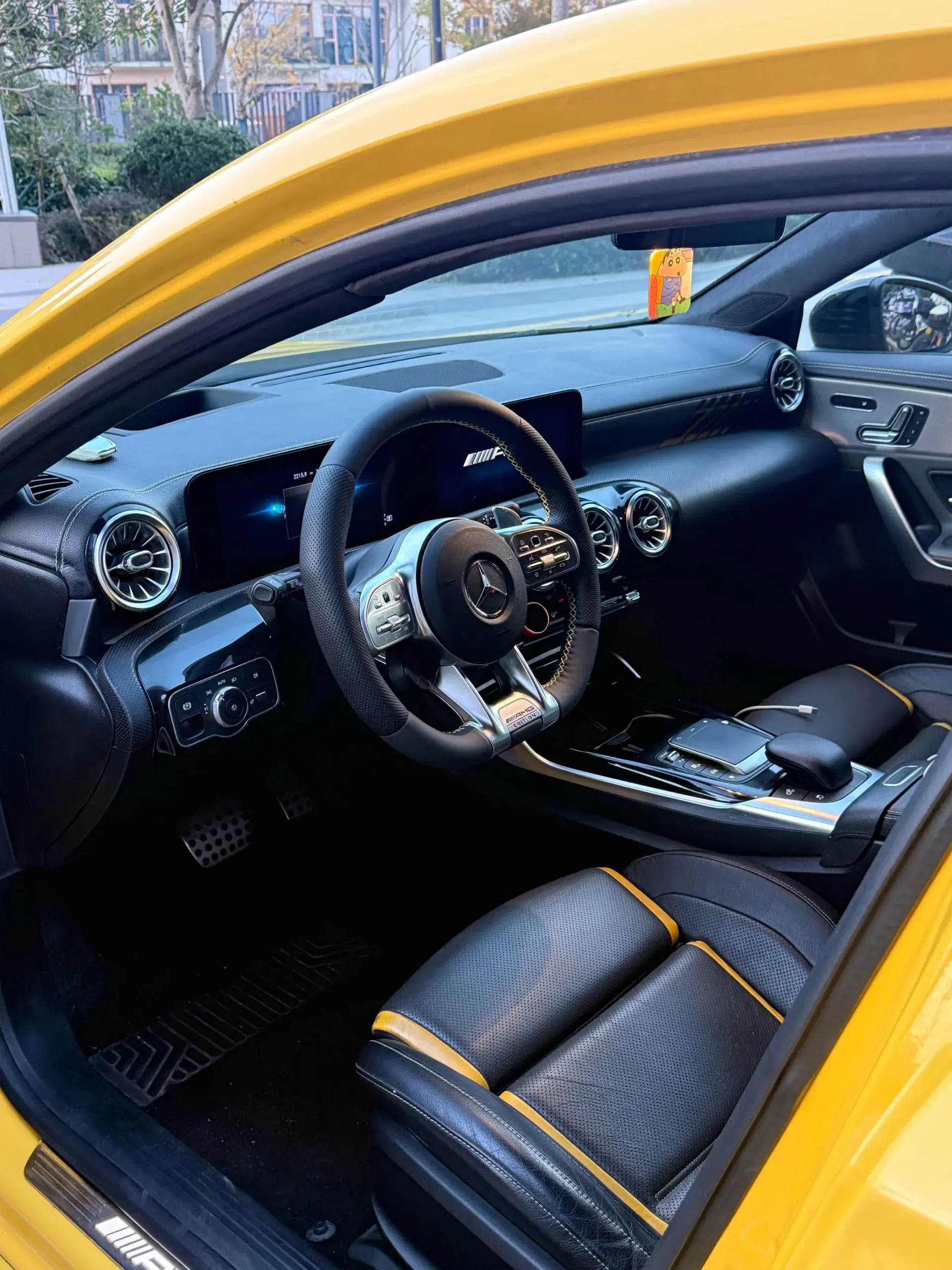 2020 MERCEDES-BENZ A thumbnail 4