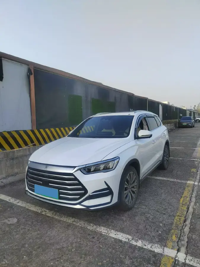 2022 BYD Song Pro 1.5L 110HP L4 E-CVT PHEV 18.3KWH