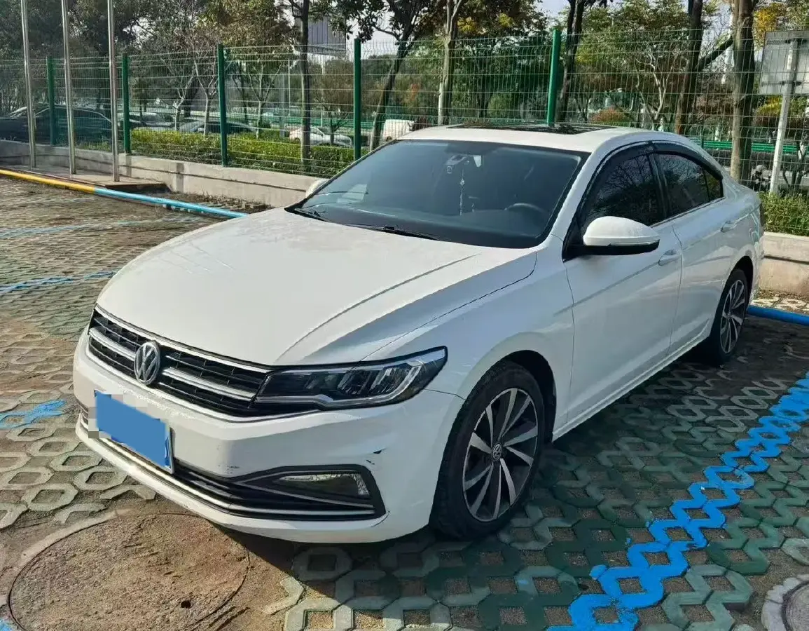 2020 Volkswagen Bora 1.5L 113HP L4 6AT