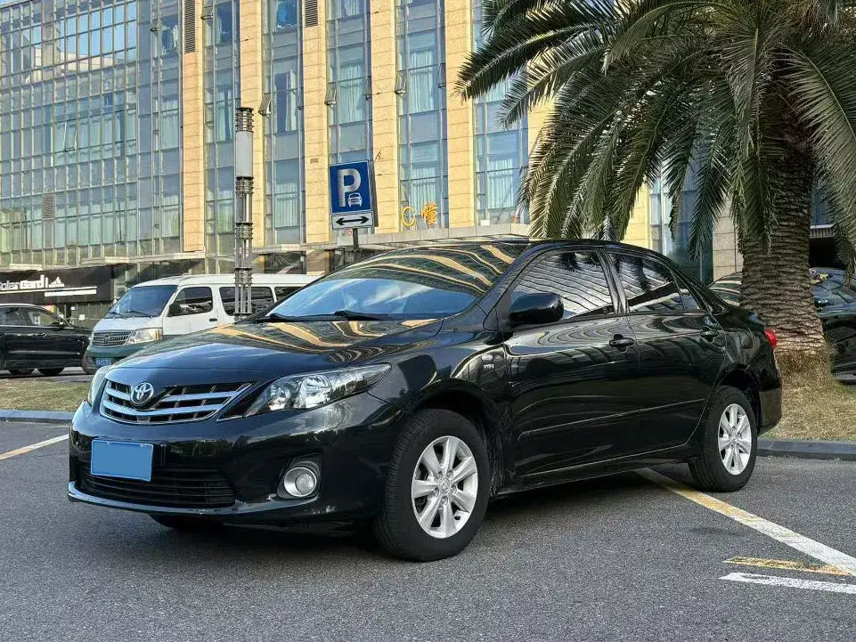 2012 Toyota Corolla 1.6L 122HP L4 5MT