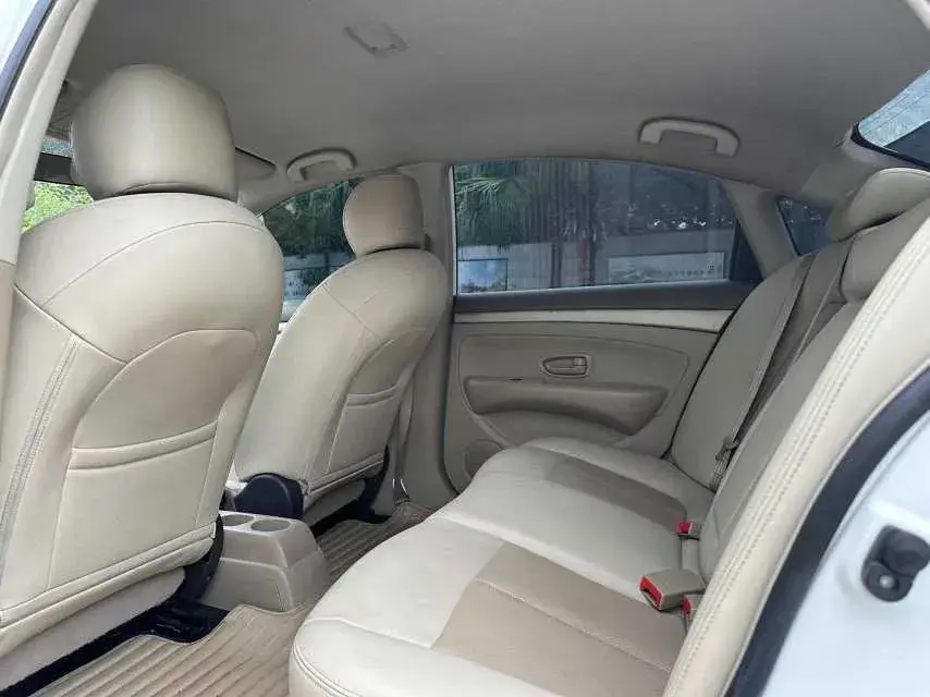 2019 DONGFENG JUNFENG thumbnail 4