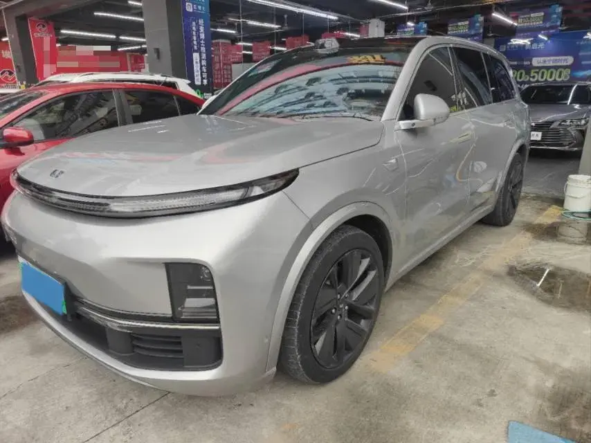 2022 LI L9 view 1