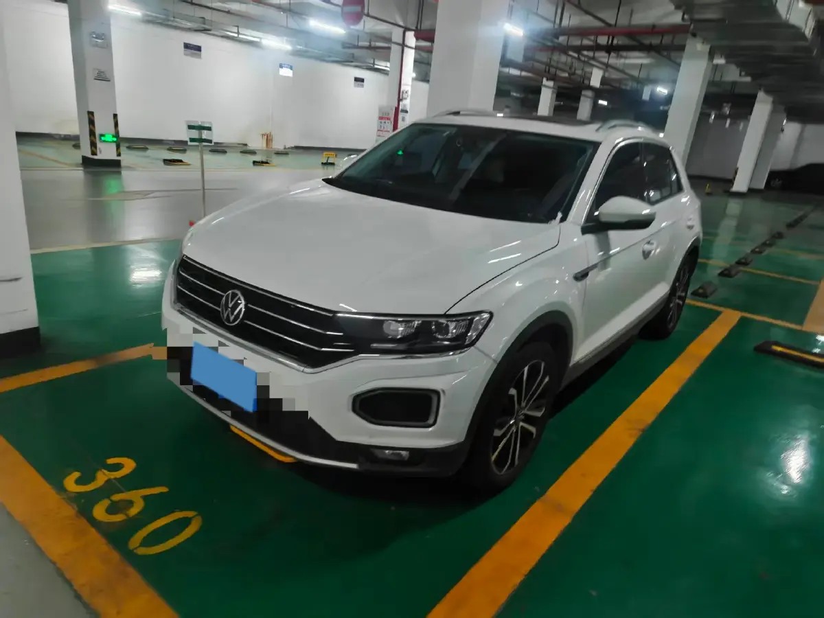 2022 Volkswagen T-Roc 1.4T 150HP L4 7DCT
