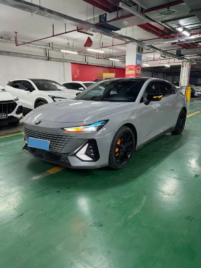 2022 ChangAn UNI-V 1.5T 188HP L4 7DCT