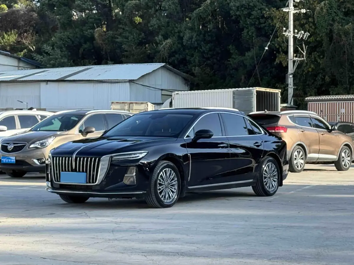 2023 HongQi H5 2.0T 224HP L4 8AT