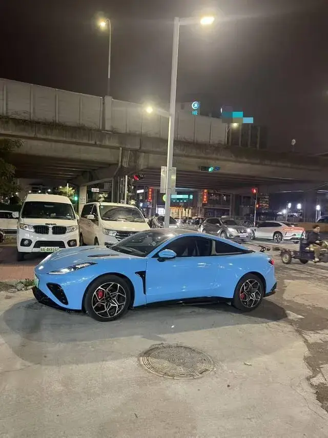 2023 NETA GT thumbnail 3