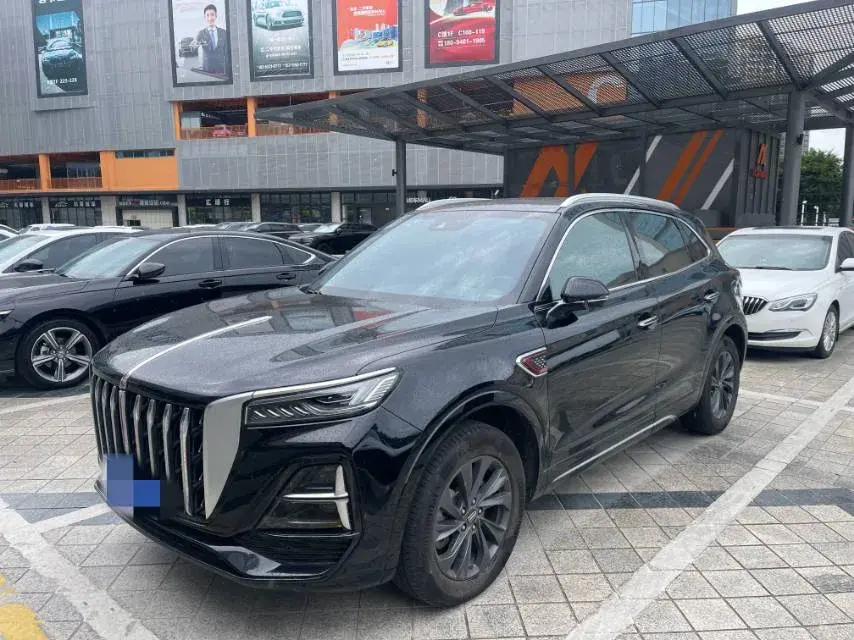 2023 HongQi HS5 2.0T 252HP L4 8AT