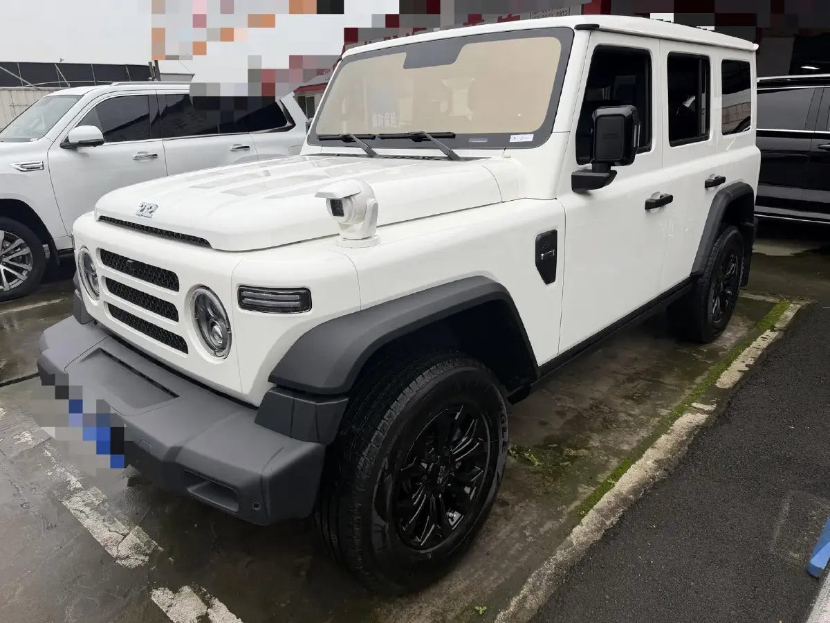 2024 212 212 T01 2.0T 252HP L4 8AT