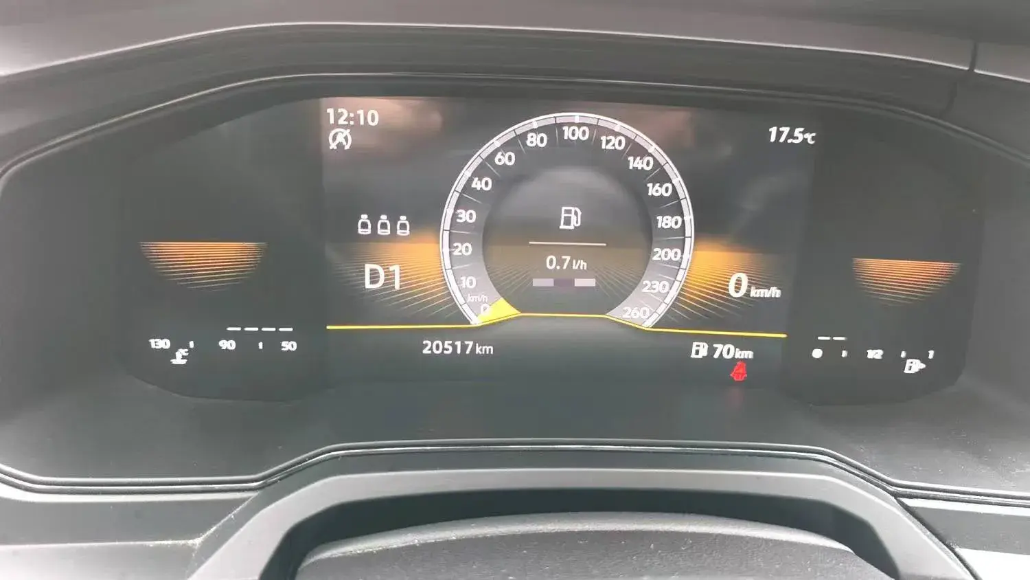 2023 VOLKSWAGEN POLO thumbnail 4