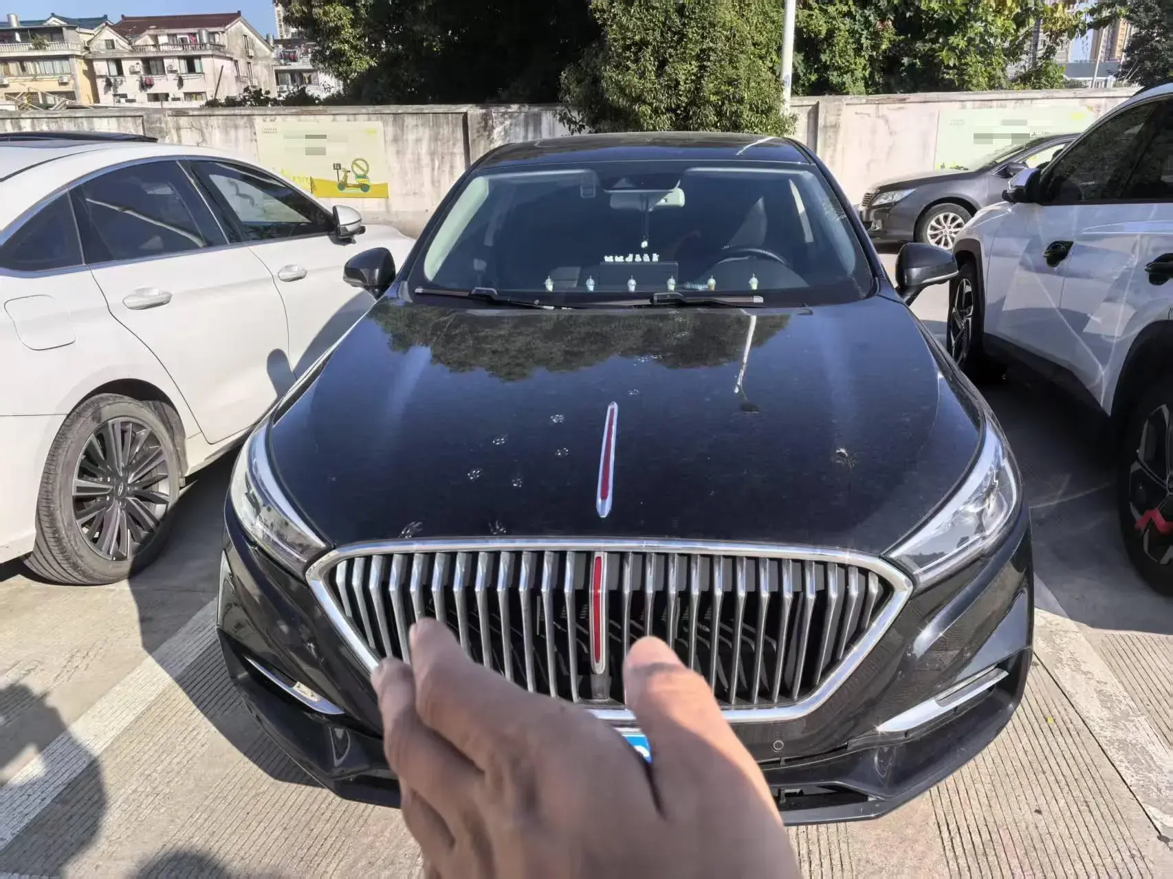 2020 HONGQI H5 thumbnail 2