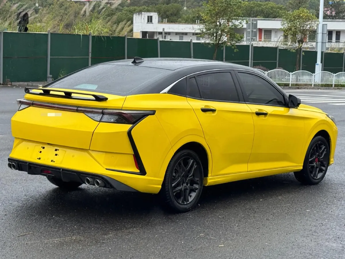 2020 DongFeng Aeolus YiXuan 1.5T 150HP L4 6DCT,autocango,china used car exporter,china ev exporter,chinese used car exporter,chinese used ev exporter