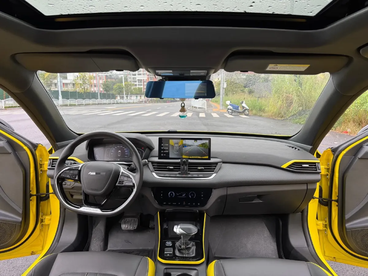 2020 DongFeng Aeolus YiXuan 1.5T 150HP L4 6DCT,autocango,china used car exporter,china ev exporter,chinese used car exporter,chinese used ev exporter