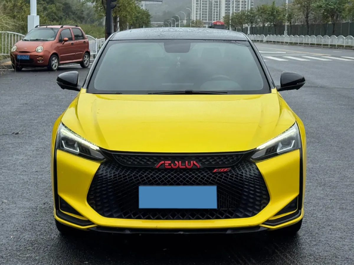 2020 DongFeng Aeolus YiXuan 1.5T 150HP L4 6DCT,autocango,china used car exporter,china ev exporter,chinese used car exporter,chinese used ev exporter