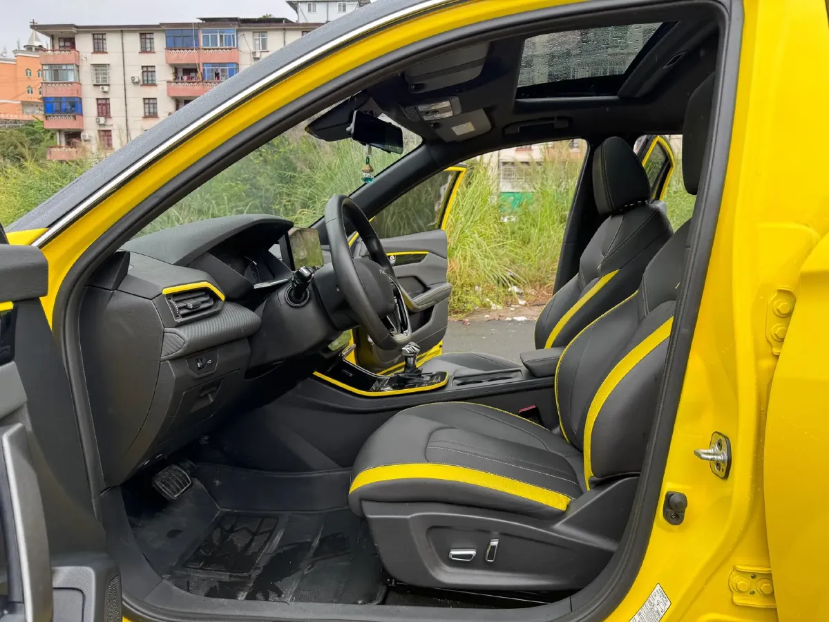 2020 DongFeng Aeolus YiXuan 1.5T 150HP L4 6DCT,autocango,china used car exporter,china ev exporter,chinese used car exporter,chinese used ev exporter