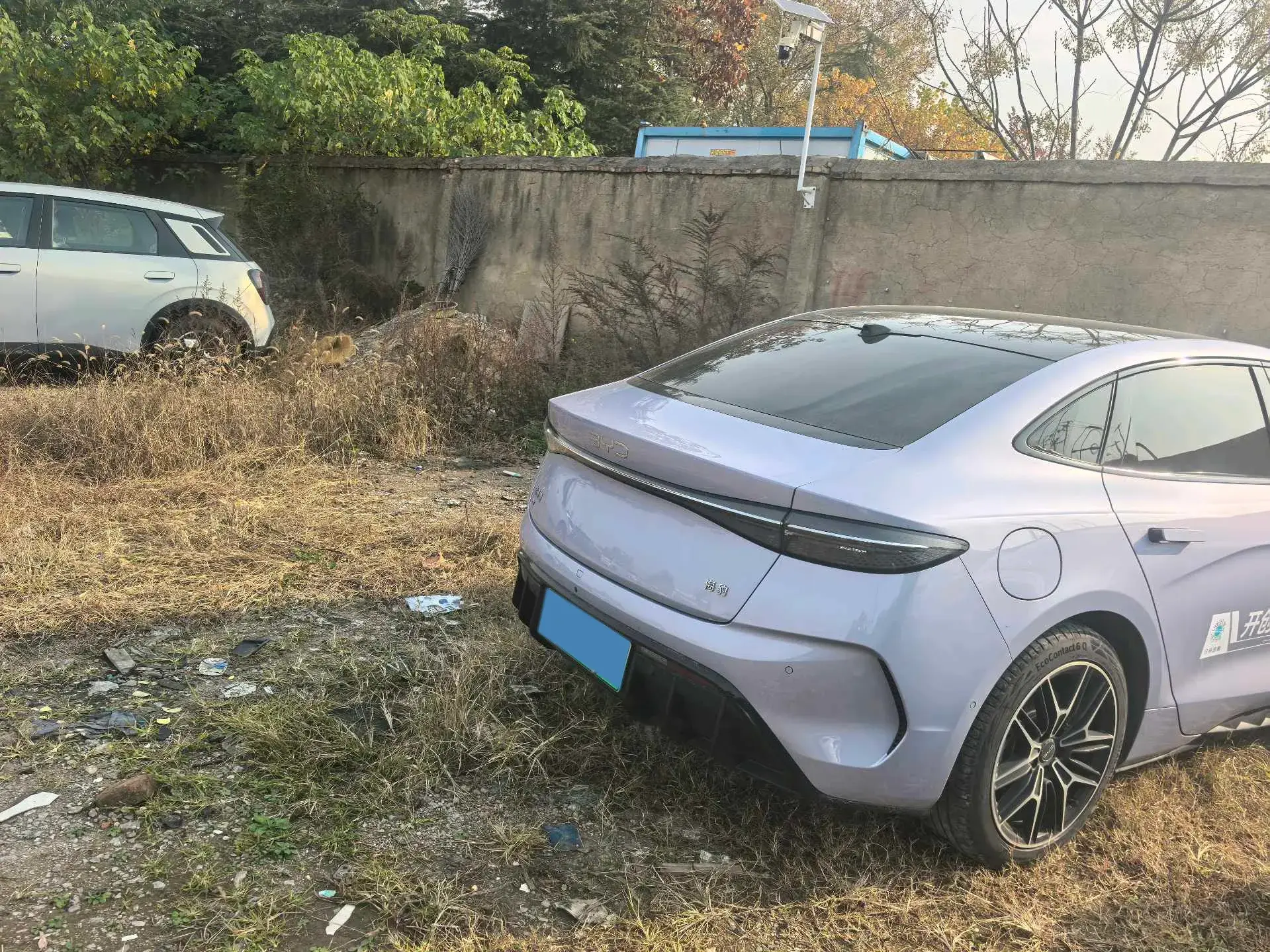 2025 BYD SEAL thumbnail 3