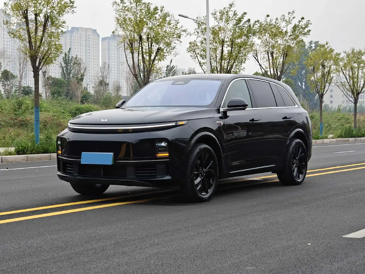 2023 Li L7 Range Extended 154HP REEV 40.9KWH