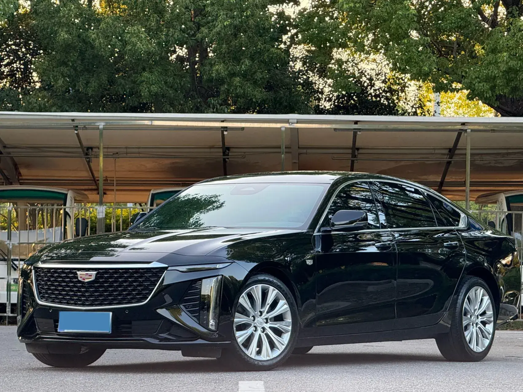 2023 CADILLAC CT6 view 1