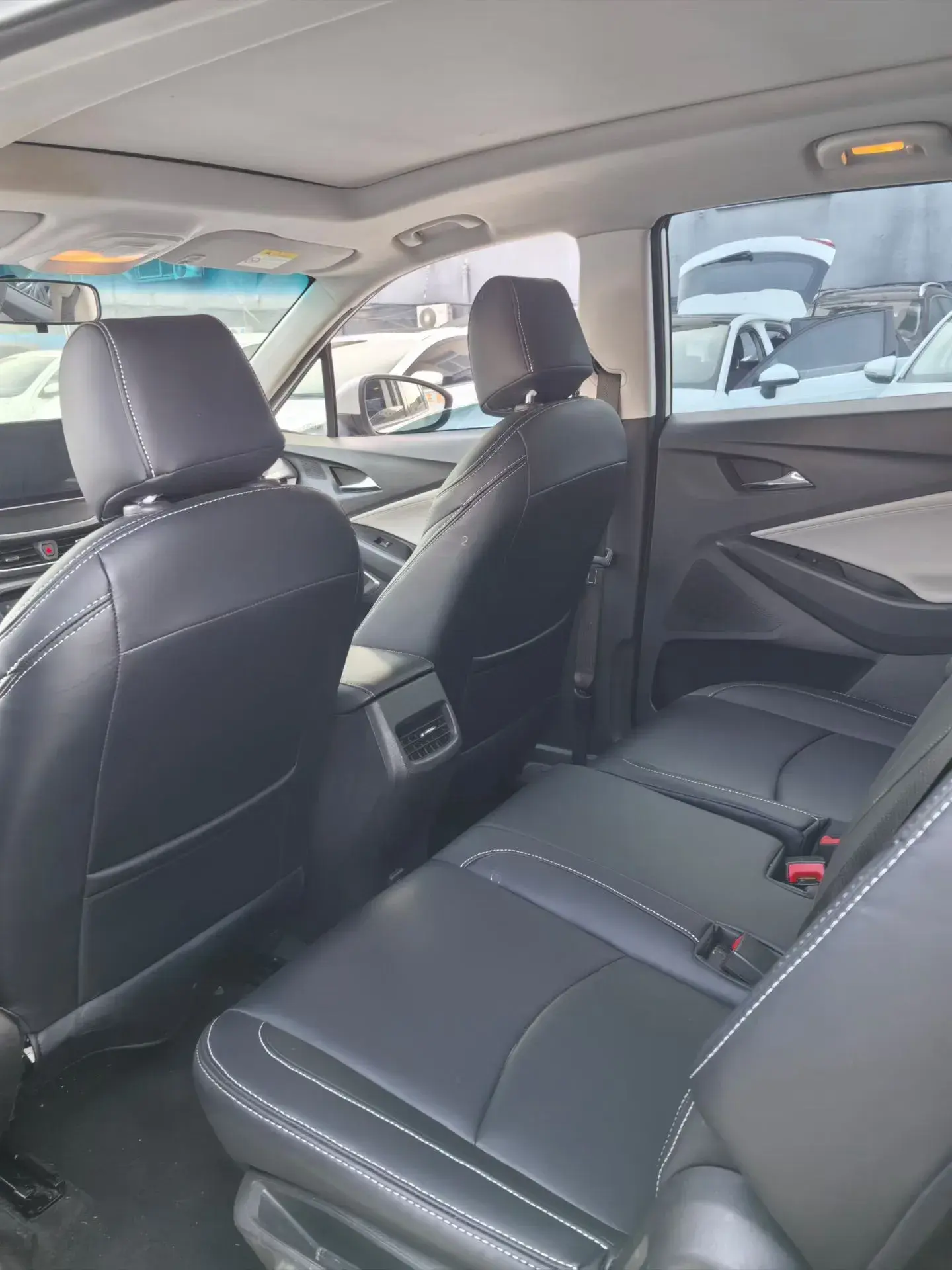 2019 CHEVROLET ORLANDO thumbnail 4