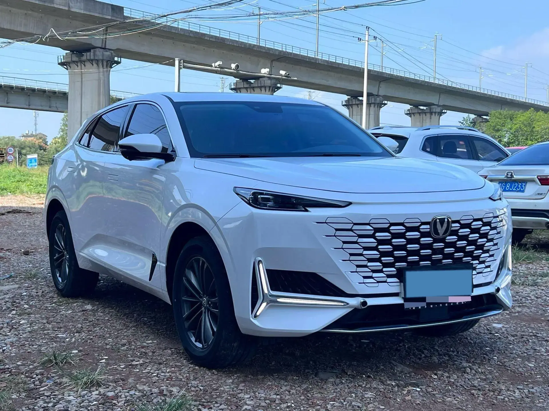 2021 CHANGAN UNI-K thumbnail 3