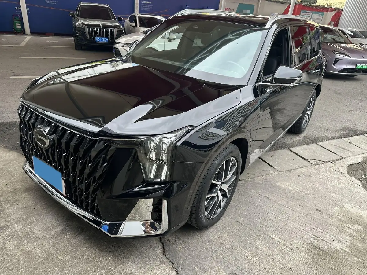 2022 GAC Trumpchi GS8 2.0T 190HP L4 E-CVT Hybrid