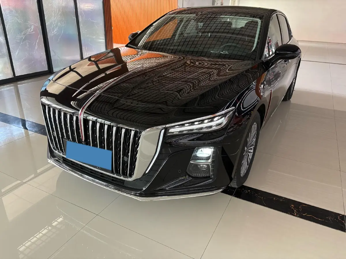 2023 HongQi H5 2.0T 224HP L4 8AT 2023 HongQi H5 2.0T 224HP L4 8AT