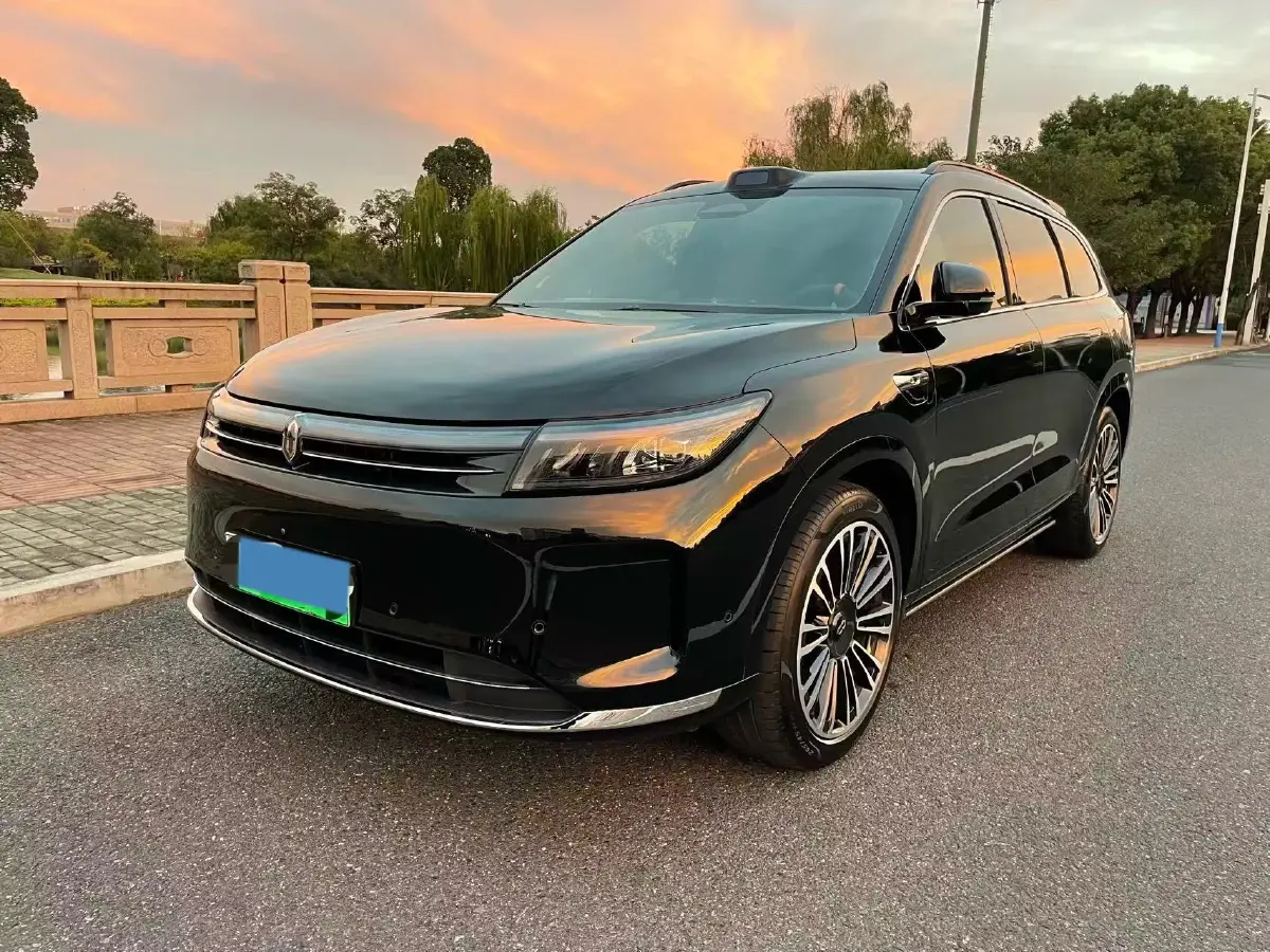 2024 AITO AITO M7 1.5T 152HP L4 REEV 42KWH