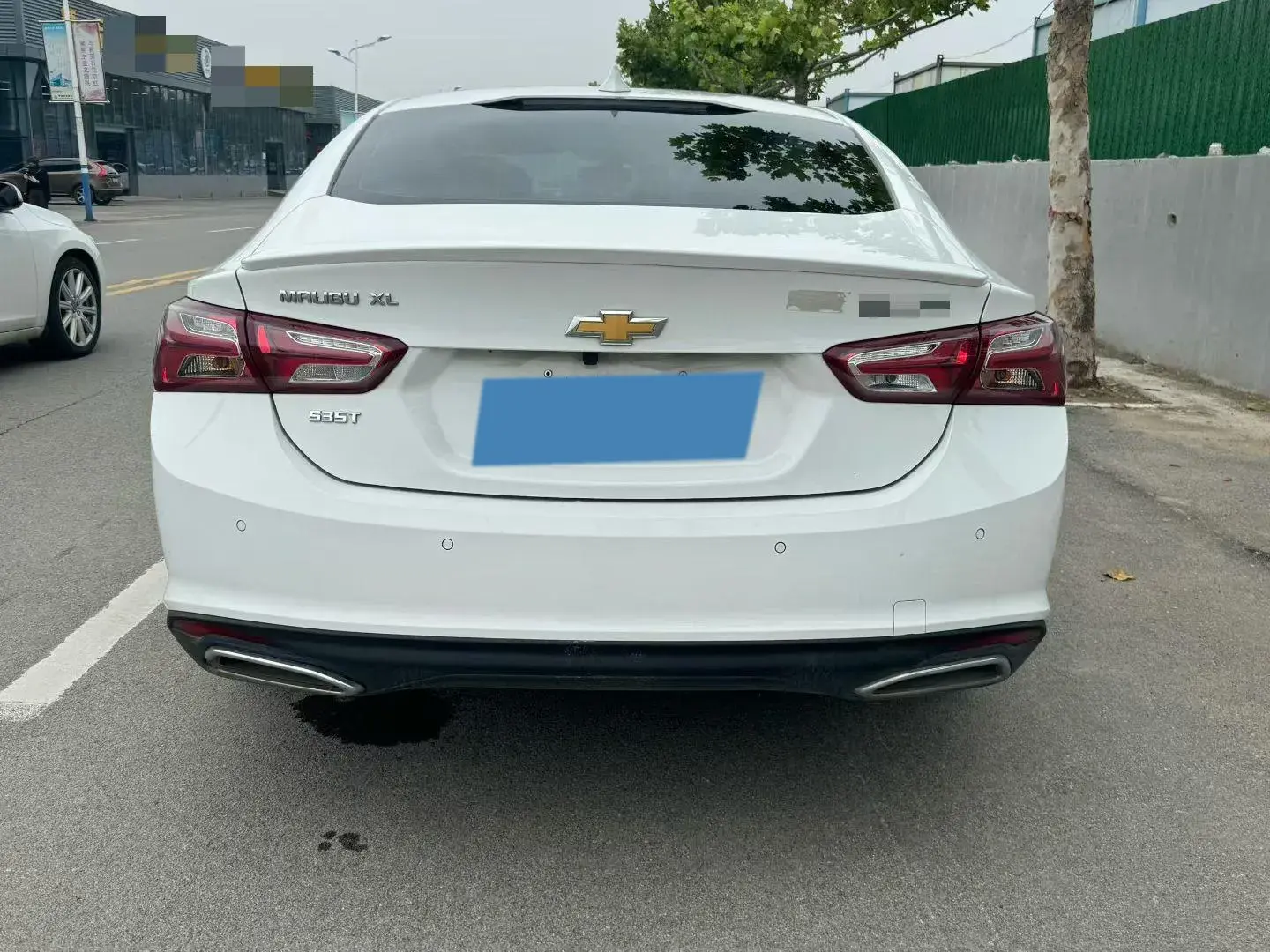 2021 CHEVROLET MALIBU thumbnail 3