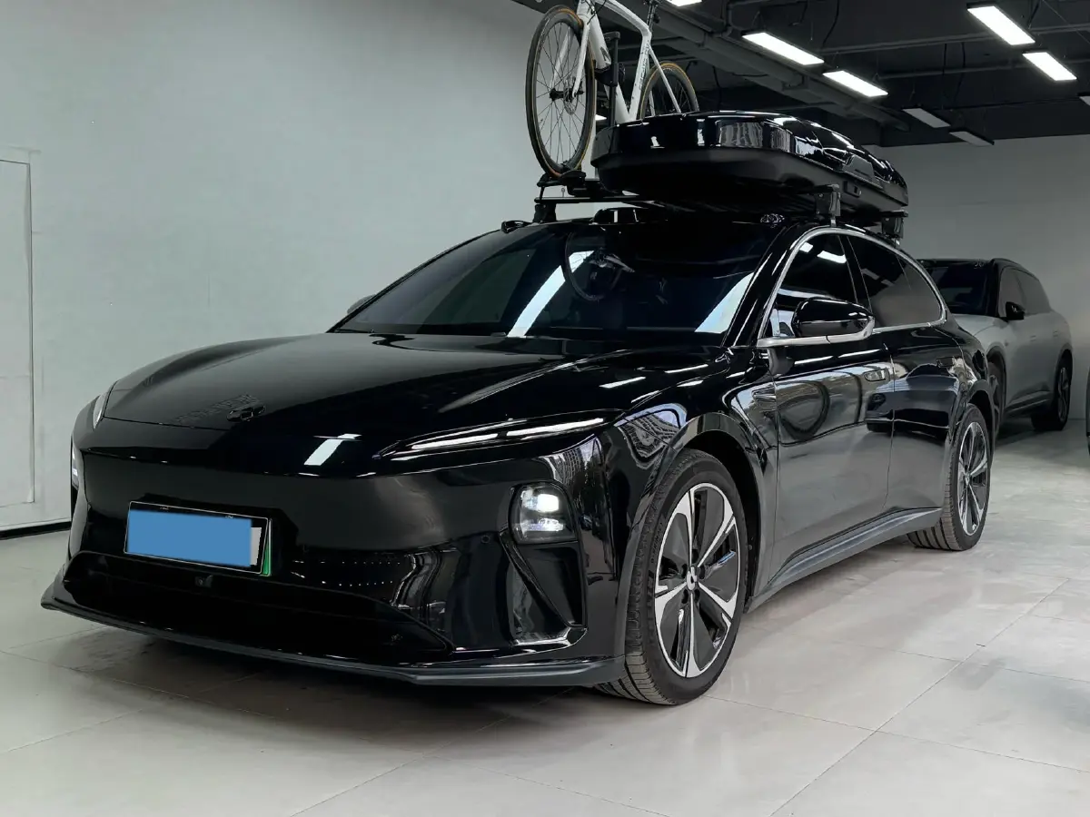 2024 NIO ET5T BEV 75KWH