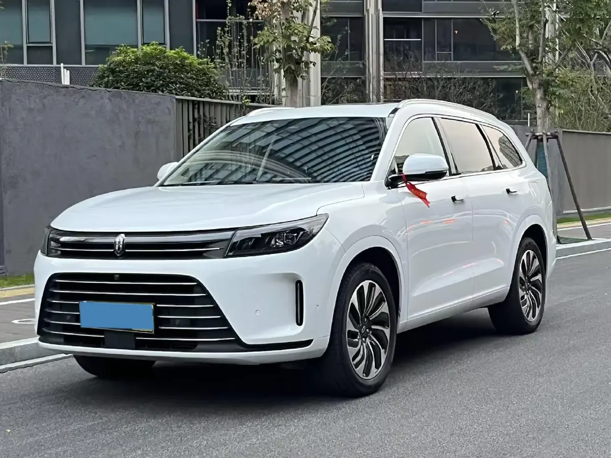 2022 AITO AITO M7 Range Extended 125HP REEV 40KWH