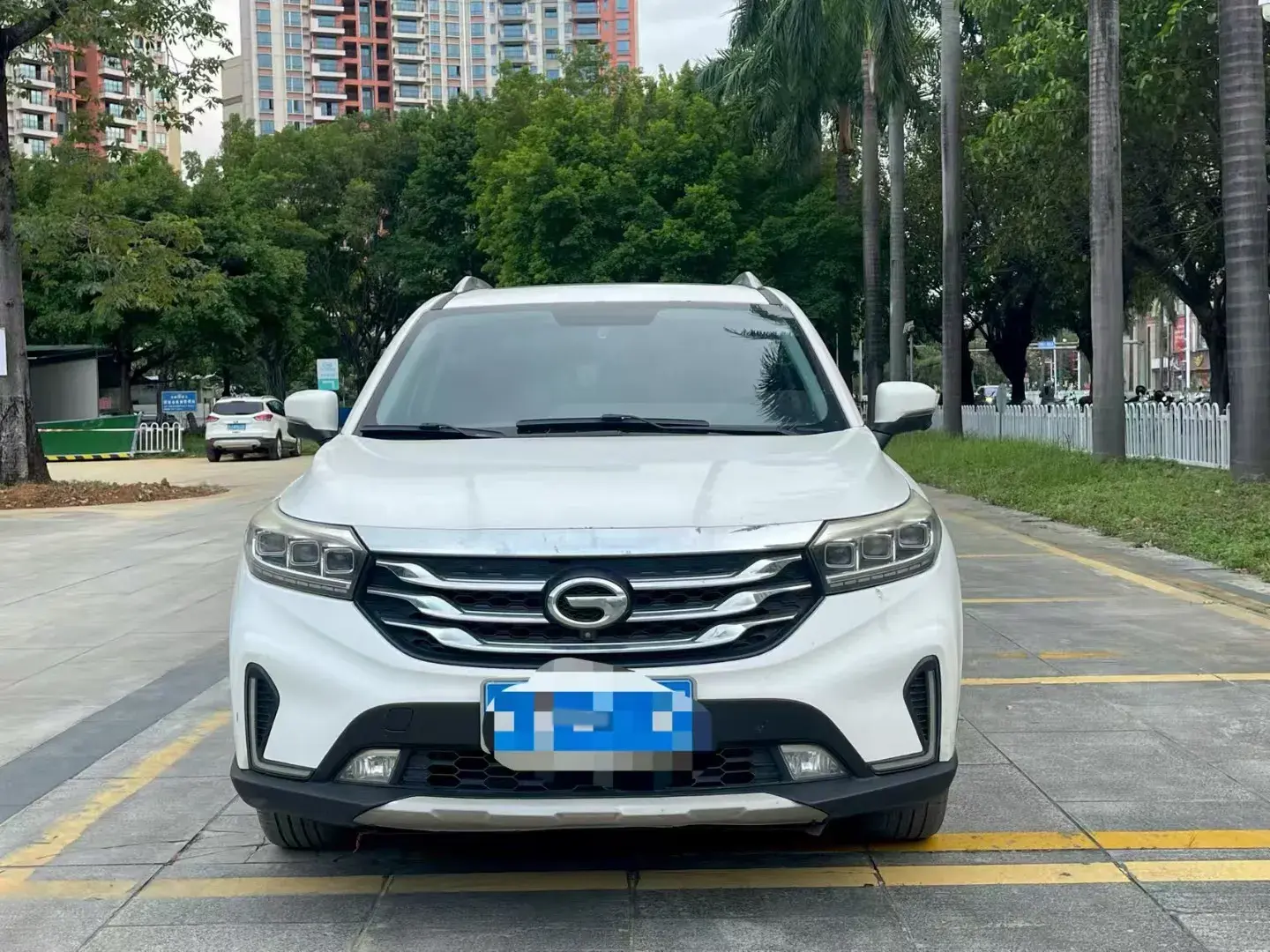 2018 GAC TRUMPCHI thumbnail 2