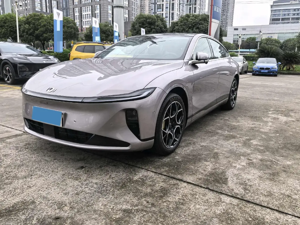 2025 ChangAn QiYuan A07 BEV 68.8KWH