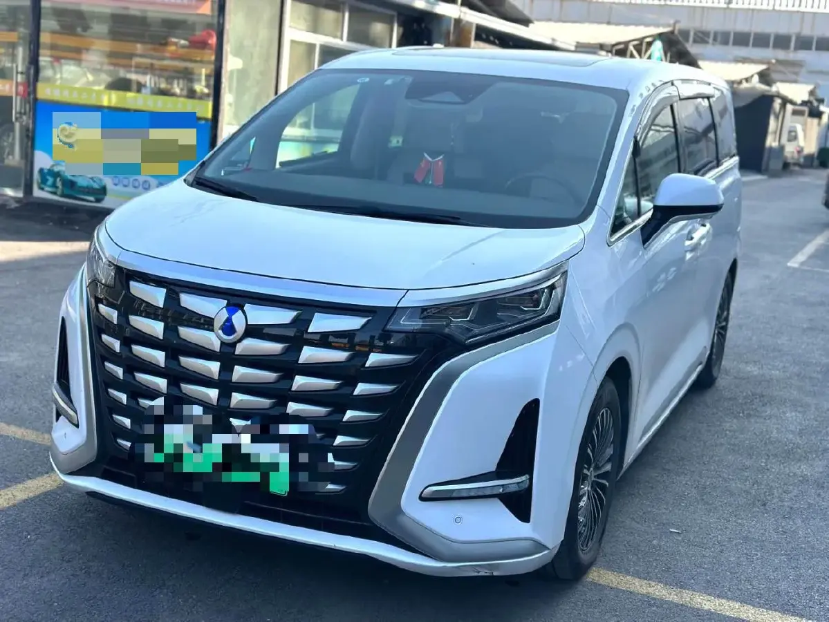 2022 Denza D9 1.5T 139HP L4 E-CVT PHEV 40.06KWH