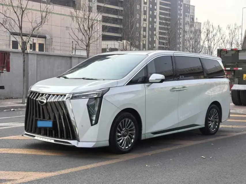 2023 GAC Trumpchi M8 2.0T 252HP L4 8AT