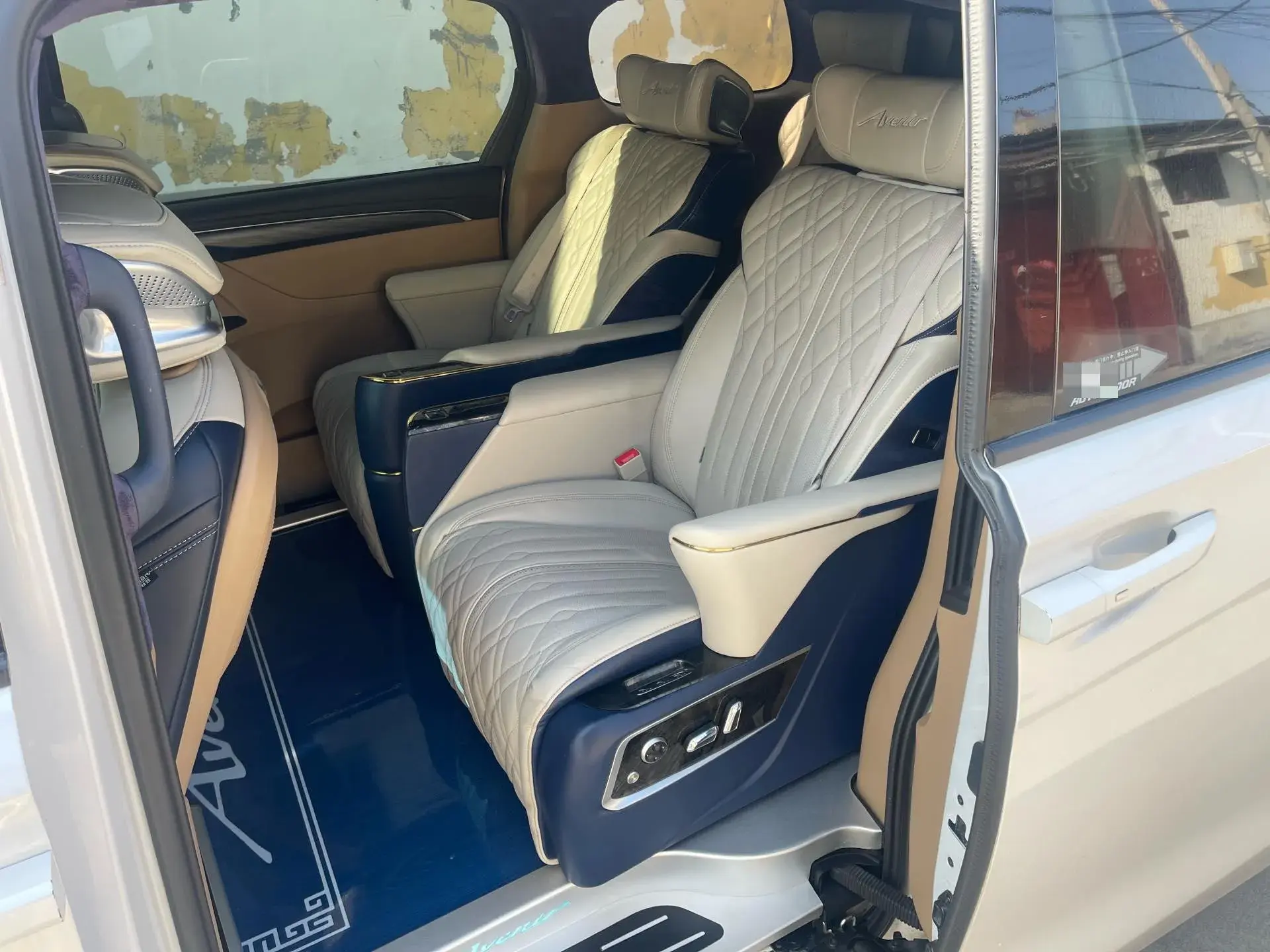 2021 BUICK GL8 thumbnail 4