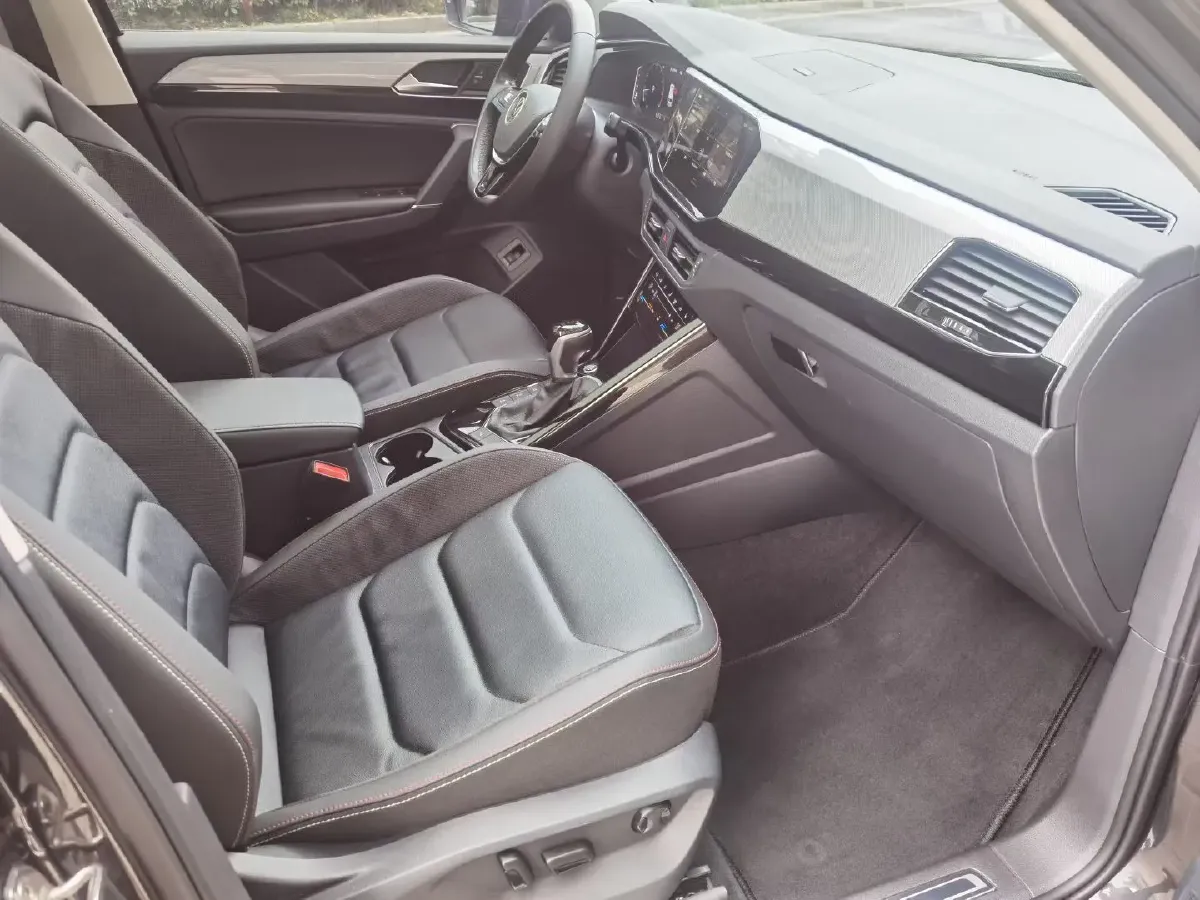 2021 Volkswagen Tayron 2.0T 186HP L4 7DCT,autocango,china used car exporter,china ev exporter,chinese used car exporter,chinese used ev exporter