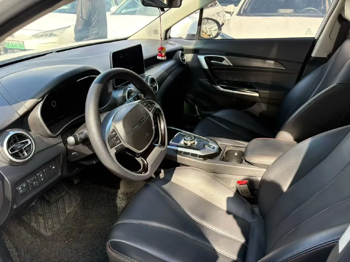 2019 BeiJing Auto X3 1.5L 116HP L4 4AT,autocango,china used car exporter,china ev exporter,chinese used car exporter,chinese used ev exporter