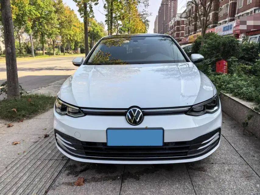 2021 VOLKSWAGEN GOLF thumbnail 2