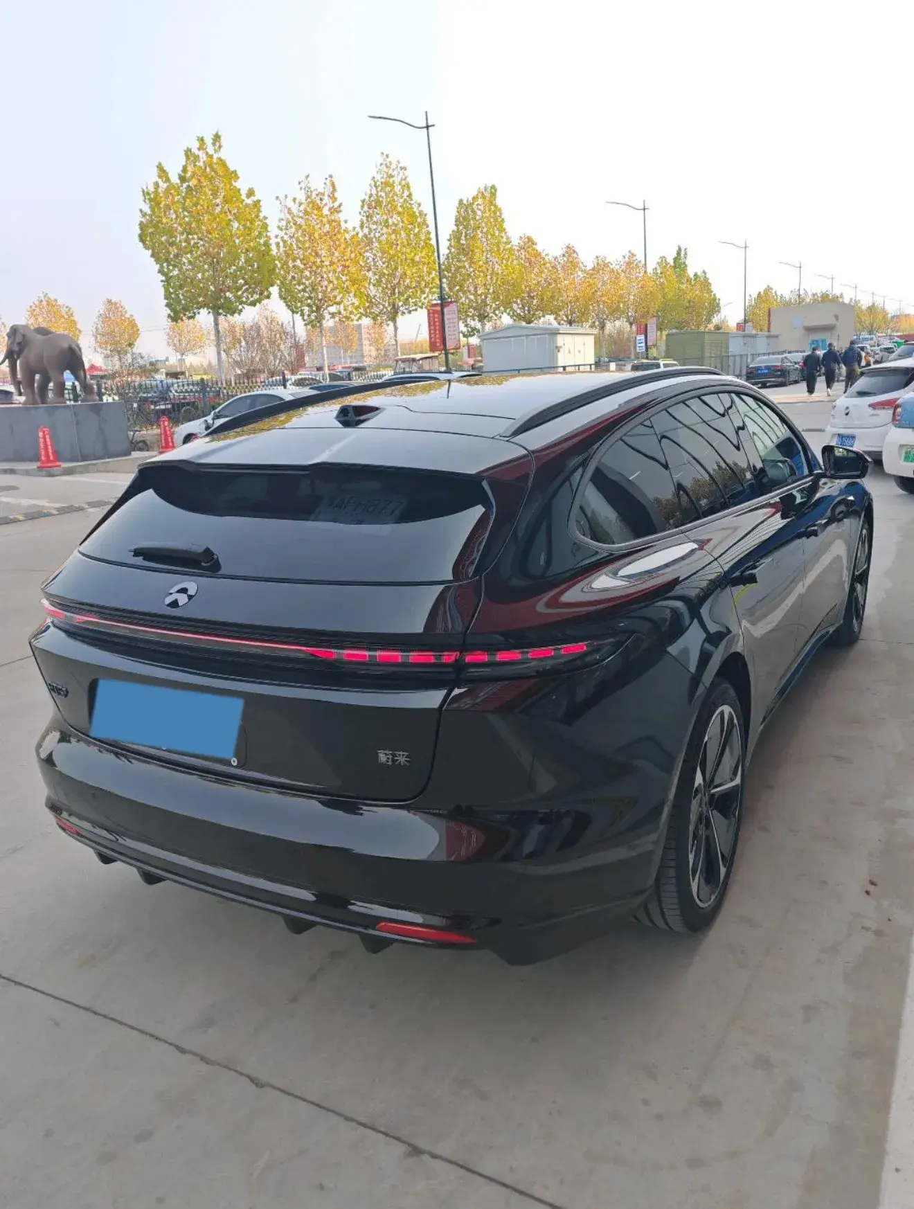 2025 NIO ET5T thumbnail 3