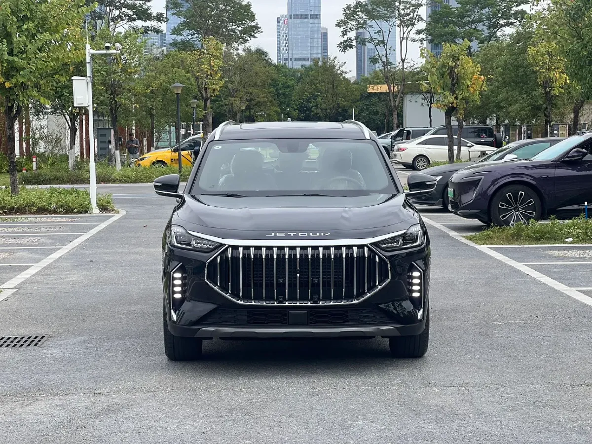2023 Jetour X70 Plus 1.5T 156HP L4 6DCT,autocango,china used car exporter,china ev exporter,chinese used car exporter,chinese used ev exporter
